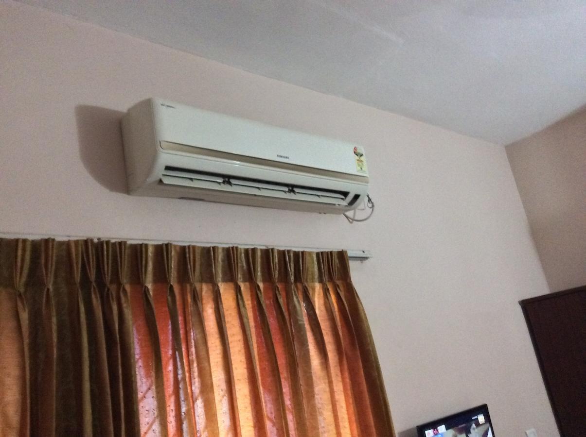 Sakthi Lodge Dharapuram Ruang foto